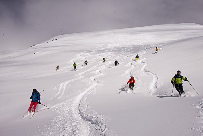 Skitouren Valle Maira 2015 / Gruppenabfahrt