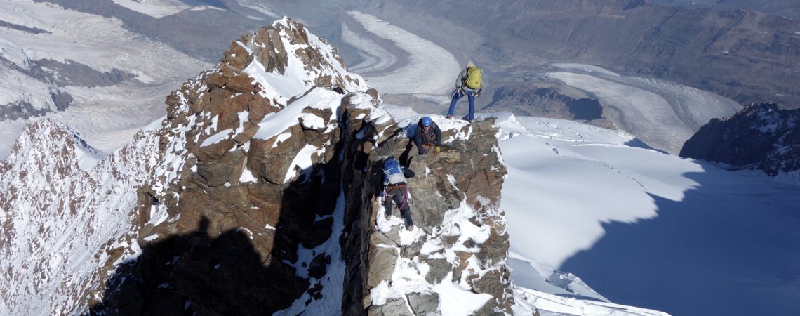 Hochtour Dufourspitze / Knackige Kletterei